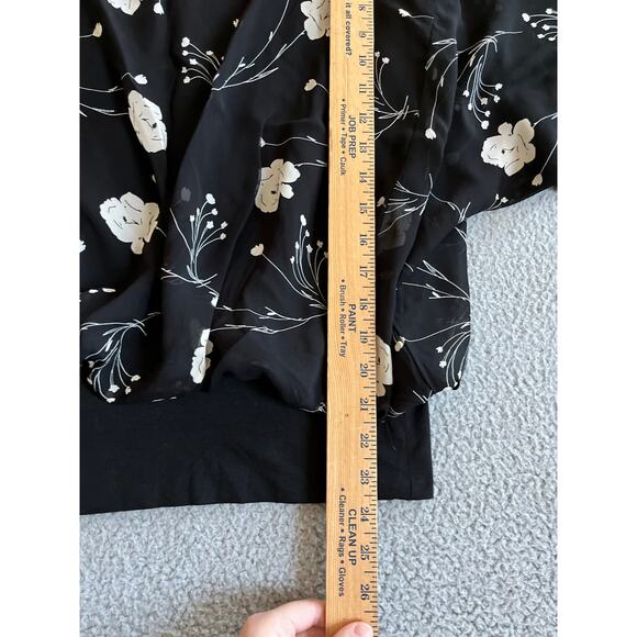 Karen Kane Top Medium Oversied Relaxed Floral Long Sleeve Classic Black Blouse - Picture 13 of 15